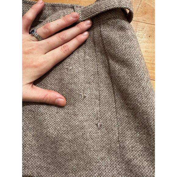 Vintage Beige Pencil Skirt Wool with Embroidered Darts 26" Waist - Picture 2 of 4